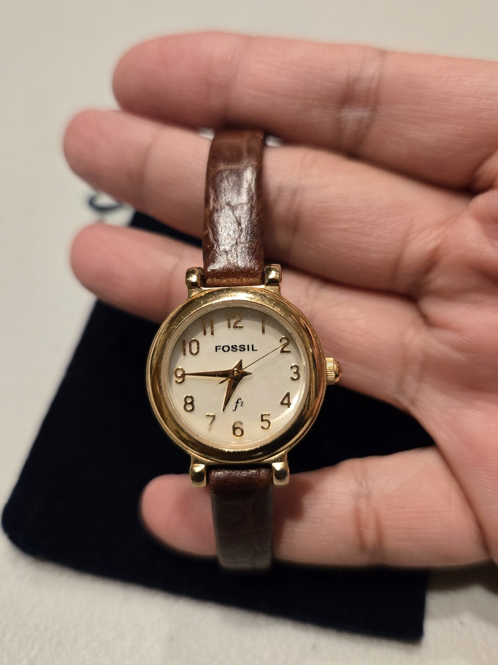 Fossil Women's Small Wristwatch With Genuine Leather Strap